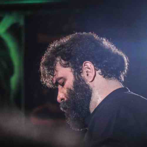 مهدی اکبری زاهد مرا به جنت بیهوده رهنمون است